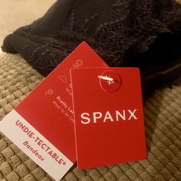 NWT. SPANX Undie-tectable® bandeau bra. Size XL. Black. - Picture 5 of 6